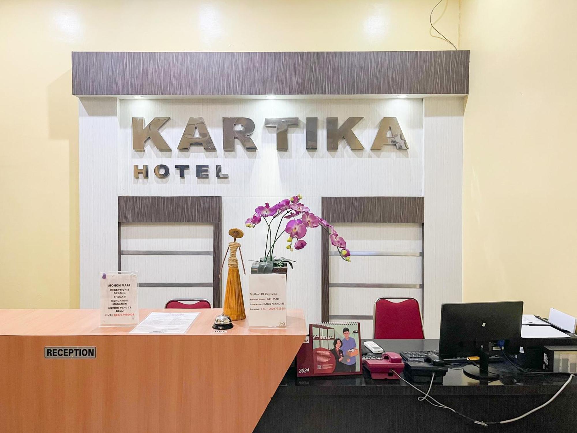 Kartika Hotel Syariah Pacitan Mitra Reddoorz Kültér fotó